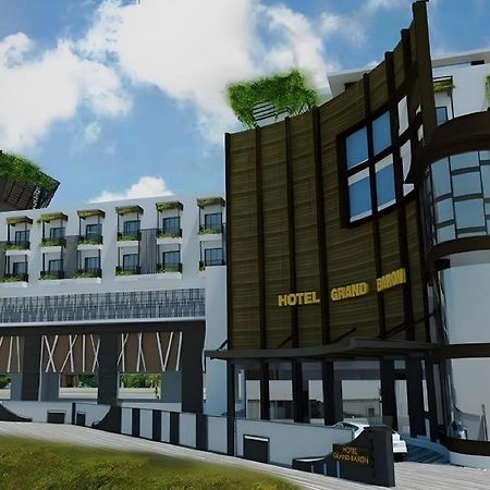 Hotel Grand Baron Тайпинг Екстериор снимка