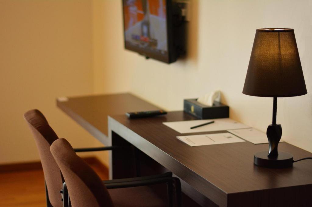 Hotel Grand Baron Тайпинг Екстериор снимка
