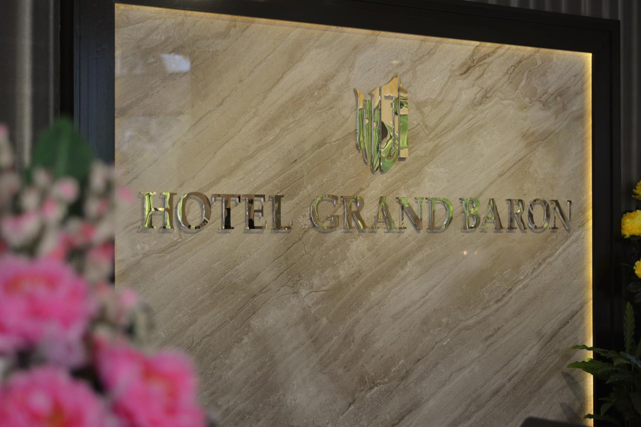 Hotel Grand Baron Тайпинг Екстериор снимка