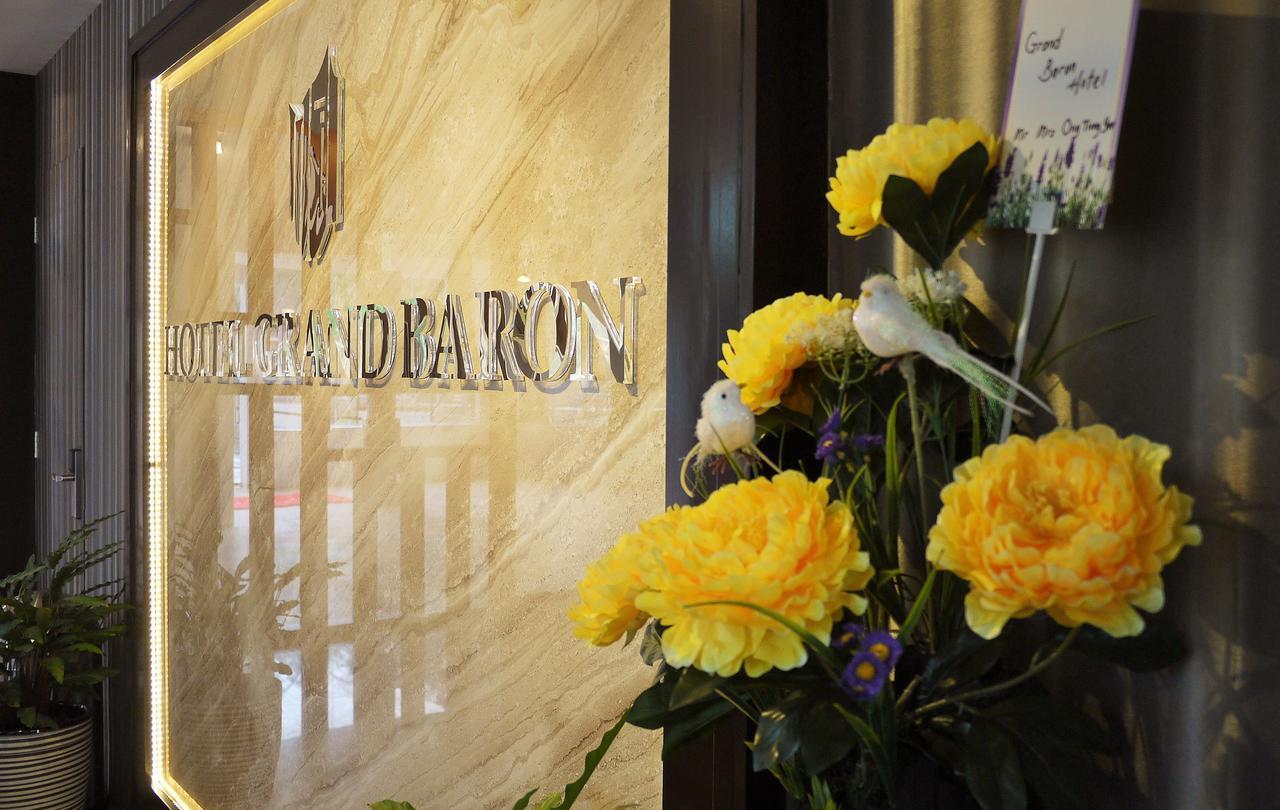 Hotel Grand Baron Тайпинг Екстериор снимка